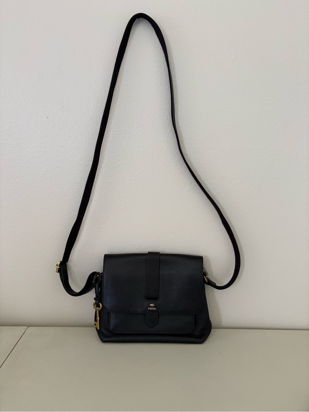 Fossil Black Leather Crossbody Satchel with Gold Hardware